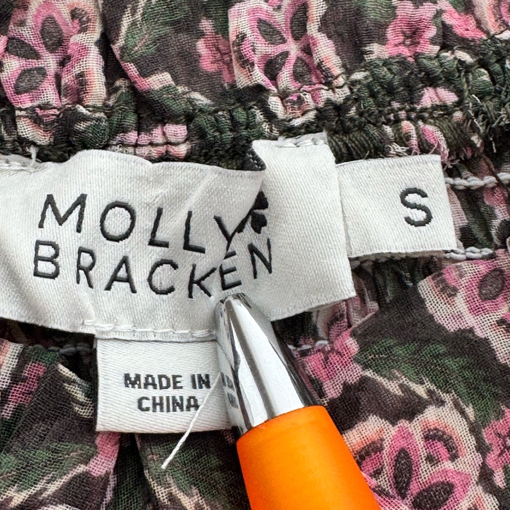 Molly Bracken Semi-Sheer Floral Smocked Blouse Size Small Boho Ruffle Sleeve - Picture 8 of 9